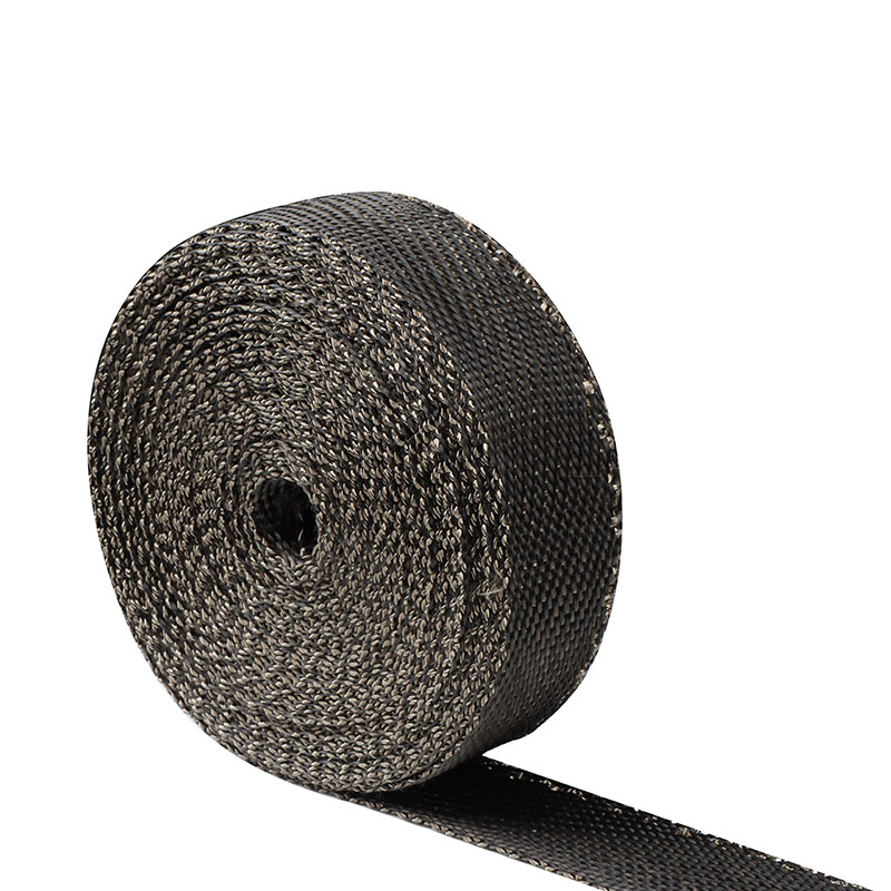 Kuinka titaaninen pakoputken kääre parantaa ajoneuvon suorituskykyä?